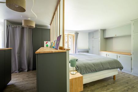 VILLA 6 CHAMBRES A VENDRE GUJAN MESTRAS