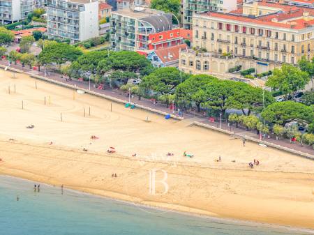 MAJESTUEUX APPARTEMENT EN 1ÈRE LIGNE, GRAND HÔTEL D'ARCACHON