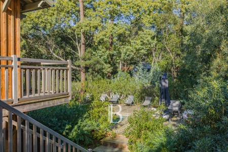 MAGNIFIQUE VILLA EN BOIS AVEC PISCINE ET 4 SUITES AU CŒUR DU CAP FERRET