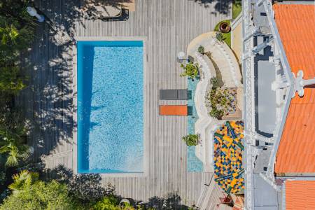 VILLA TROCADÉRO — PROPRIÉTÉ HISTORIQUE AVEC PISCINE AU CŒUR DE LA VILLE D’HIVER À ARCACHON