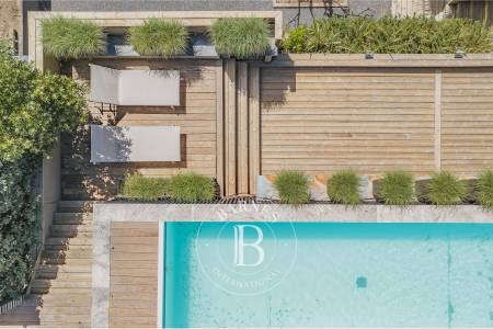 VILLA CONTEMPORAINE EN BOIS AVEC 4 SUITES ET PISCINE CHAUFFÉE DANS LE SECTEUR DES VALLONS DU FERRET