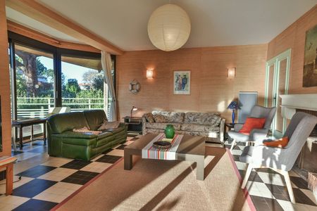 A VENDRE ARCACHON PROCHE DE LA PLAGE VILLA SUR GRAND JARDIN IMMENSE TERRASSE VUE DEGAGÉE PLEIN SUD