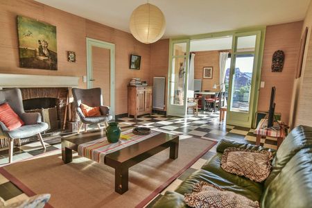 ACHAT VILLA AVEC TRAVAUX SUR ARCACHON