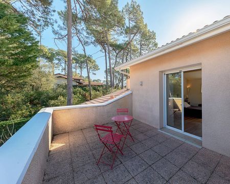 VILLA 8 PIECES AVEC VUE FORET PYLA SUR MER