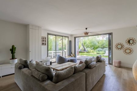 A VENDRE QUARTIER ERMITAGE PYLA SUR MER VILLA DE CHARME