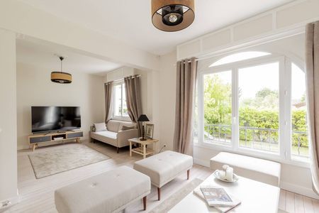 A VENDRE LA TESTE DE BUCH VILLA RÉNOVÉE