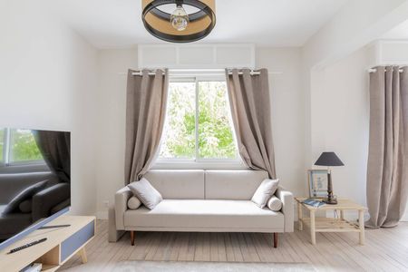 VENTE LA TESTE DE BUCH PROCHE CENTRE LUMINEUSE VILLA ENTIÈREMENT RÉNOVÉE