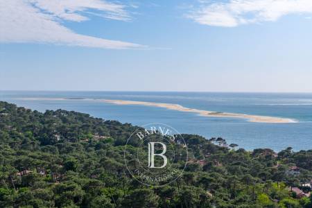 MAISON FAMILIALE AU PYLA-SUR-MER AVEC JARDIN ET ACCÈS RAPIDE AU BASSIN