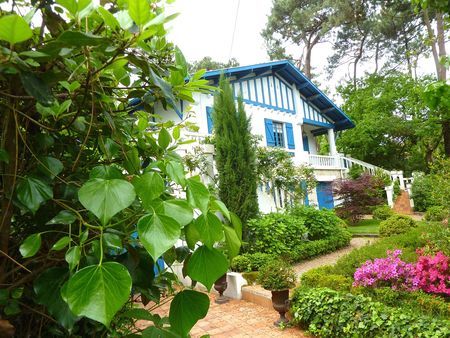 VILLA BASCO LANDAISE À VENDRE SECTEUR CORNICHE PYLA SUR MER