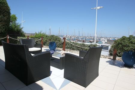 Villa exceptionnelle des années 30 à acheter front de mer Arcachon