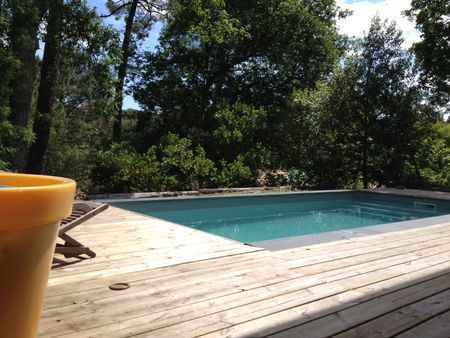 MAISON AVEC PISCINE À ACHETER QUARTIER DES ABATILLES À ARCACHON
