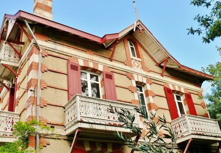 ACHETER UNE MAISON EN VILLE D'HIVER À ARCACHON