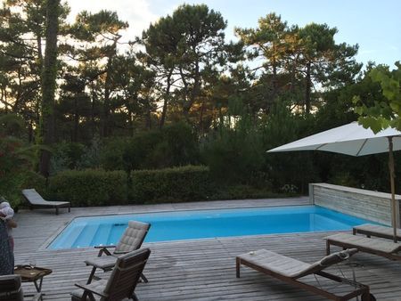 VILLA BOIS AVEC PISCINE BASSIN D'ARCACHON