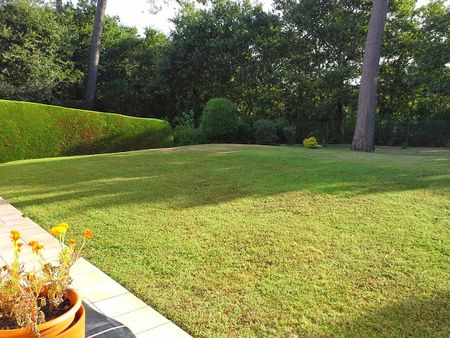 VILLA CONTEMPRAINE À VENDRE  QUARTIER RÉSIDENTIEL PYLA SUR MER