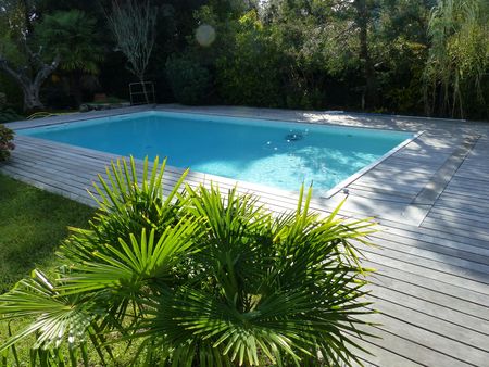 A VENDRE PYLA SUR MER VILLA PROCHE CERCLE DE VOILE