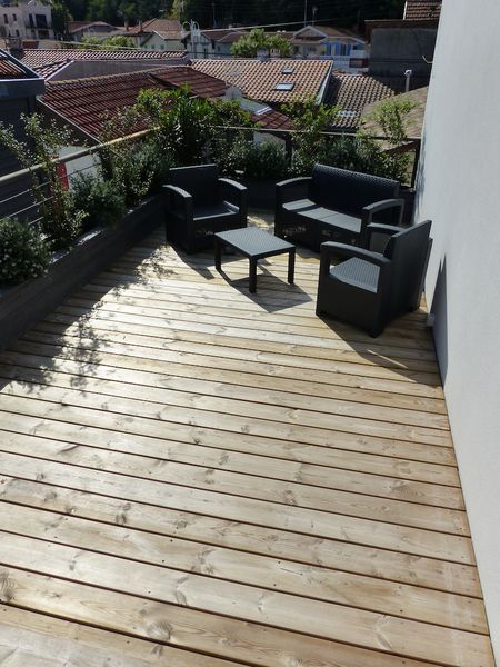 MAISON AVEC GRANDE TERRASSE EN VENTE À ARCACHON