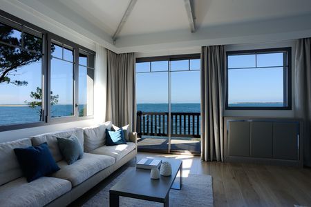 Villa 1ère ligne au Pyla sur Mer : villa d’architecte à acquérir