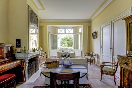 GRANDE VILLA DE 7 CHAMBRES À VENDRE À ARCACHON