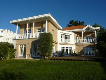 VENTE JOLIE VILLA PREMIÈRE LIGNE LE MOULLEAU ARCACHON