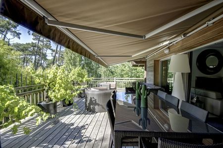 A VENDRE PYLA SUR MER BELLE VILLA D'ARCHITECTE EN BOIS PROCHE DE LA PLAGE