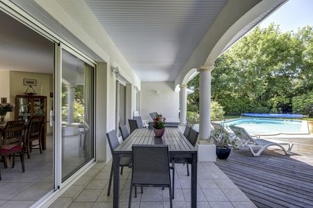 VILLA A VENDRE PROCHE PYLA SUR MER