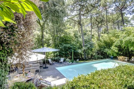 LES BELLES VILLAS DU PYLA MOULLEAU