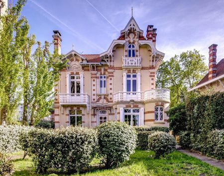 A VENDRE ARCACHON VILLE D'ÉTÉ BELLE ARCACHONNAISE