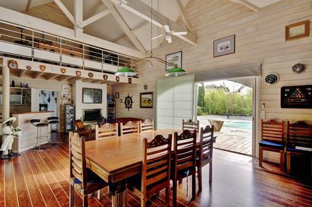 A VENDRE GRANDE VILLA SUR PARC ARBORÉ EN VILLE D'HIVER ARCACHON