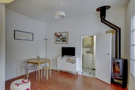 MAISONNETTE À VENDRE À PROXIMITÉ DE LA PLAGE DU MOULLEAU