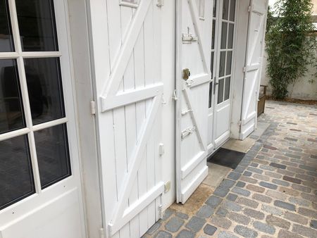 A VENDRE PIED À TERRE IDÉAL AU MOULLEAU