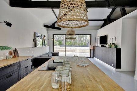 MAISON DE PLAIN PIEDS AVEC PISCINE À VENDRE PYLA SUR MER