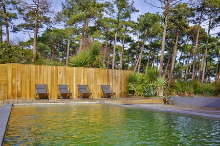 VILLA AVEC PISCINE À VENDRE PROCHE GOLF D'ARCACHON