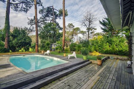 Vente villa avec piscine sur le golf d'Arcachon