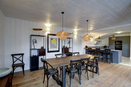 vente superbe villa neuve avec piscine CAP FERRET CENTRE