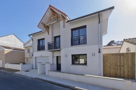 ARCACHON CENTRE MAISON NEUVE DE 5 CHAMBRES A VENDRE