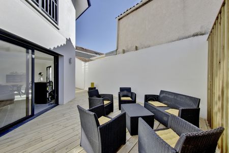 ACHAT VILLA NEUVE DE 5 CHAMBRES PROCHE CENTRE ARCACHON