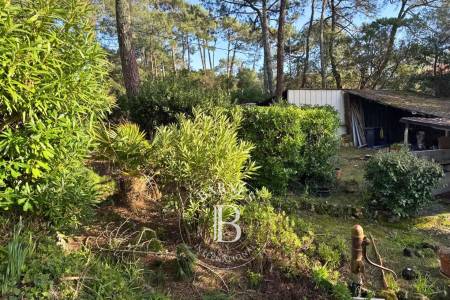 VILLA À RÉNOVER SITUÉE DANS LE TRIANGLE D’OR DU CAP FERRET