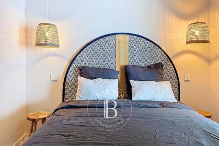 VILLA DE CHARME AVEC VUE SUR LE BASSIN, 5 CHAMBRES, AU PYLA-SUR-MER