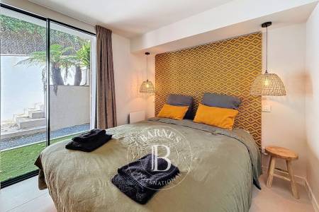 VILLA DE CHARME AVEC VUE SUR LE BASSIN, 5 CHAMBRES, AU PYLA-SUR-MER