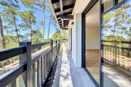 VILLA GAUME NEUVE AVEC VUE BASSIN ET 7 CHAMBRES AU PYLA-SUR-MER