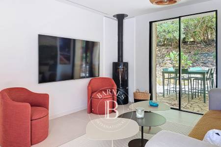 VILLA DE CHARME AVEC VUE SUR LE BASSIN, 5 CHAMBRES, AU PYLA-SUR-MER