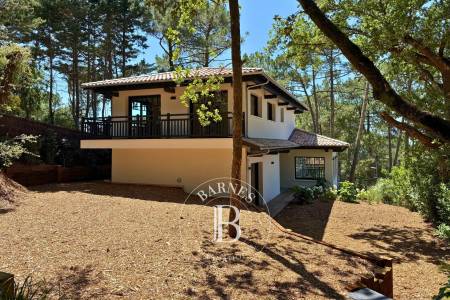 VILLA GAUME NEUVE AVEC VUE BASSIN ET 7 CHAMBRES AU PYLA-SUR-MER