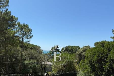 VILLA DE CHARME AVEC VUE SUR LE BASSIN, 5 CHAMBRES, AU PYLA-SUR-MER
