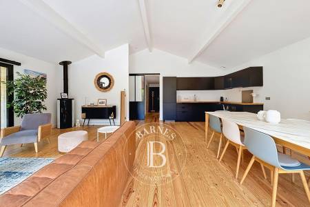 VILLA EN BOIS AU CALME, 4 CHAMBRES, AU CŒUR DU CAP FERRET