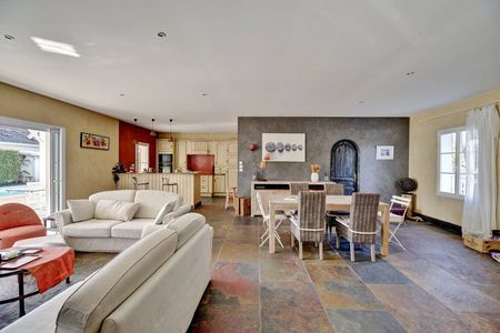 VILLA PLAIN PIED BASSIN ARCACHON A VENDRE