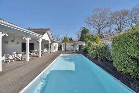 A VENDRE SUD BASSIN JOLIE VILLA AVEC PISCINE