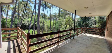VILLA A RENOVER CAP FERRET