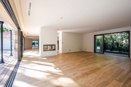 VILLA 7 PIÈCES A VENDRE LE MOULLEAU ARCACHON