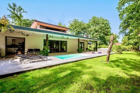 JOLIE VILLA DE PLAIN PIED A VENDRE LA TESTE