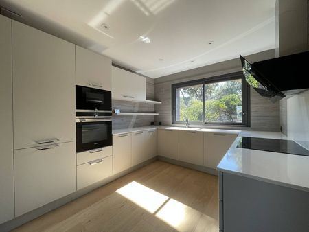 CAP FERRET BELLE VILLA AVEC APERCU MER A VENDRE QUARTIER DES PECHEURS CAP FERRET